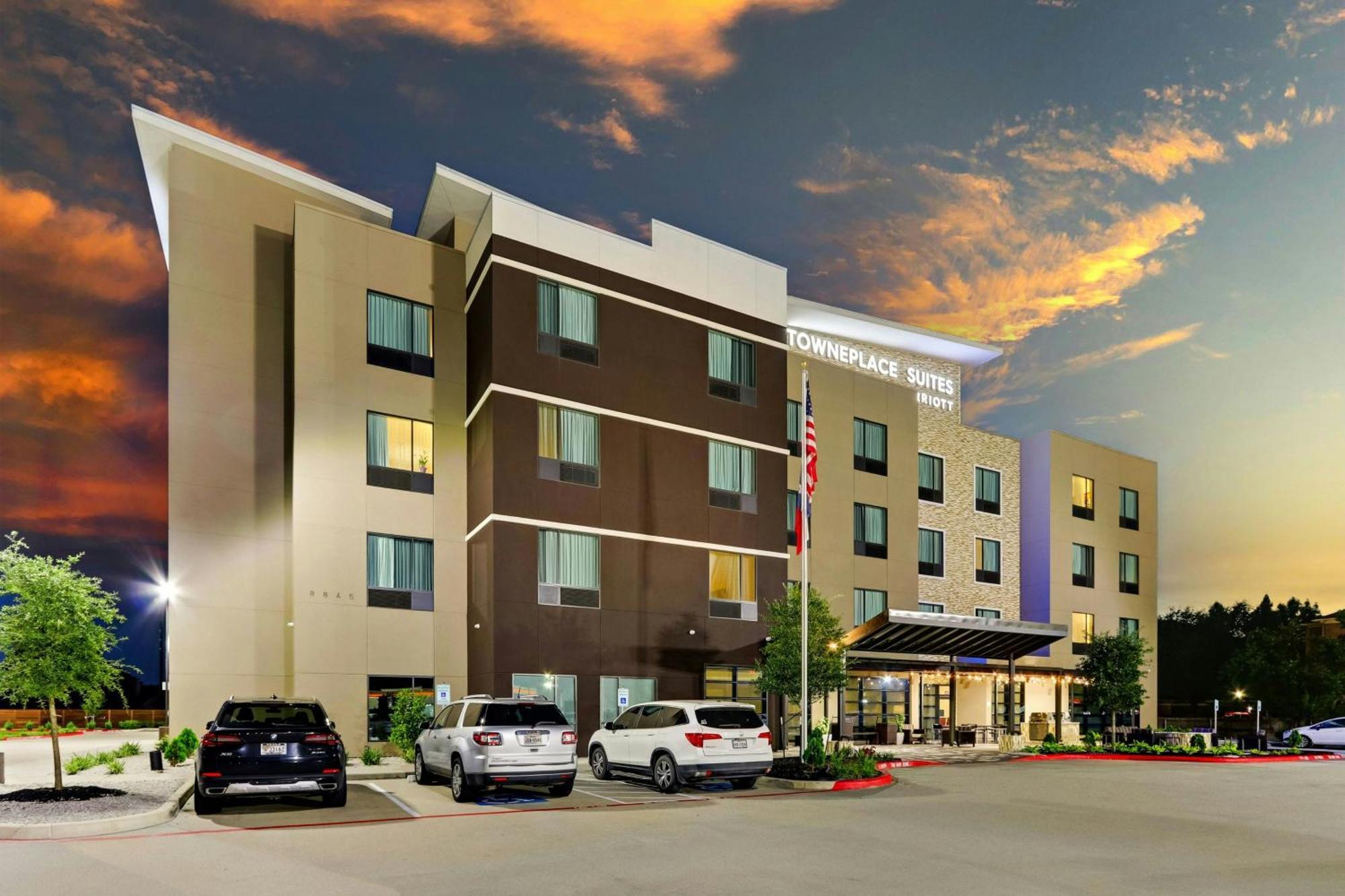 Towneplace By Marriott Northwest Beltway 8 Hotel